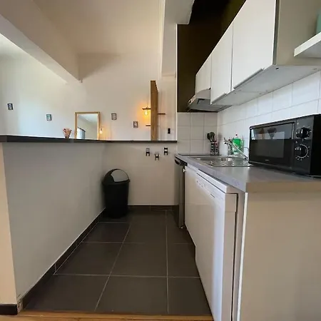 L'appartement Tomey Avec Parking Apartment Carcassonne