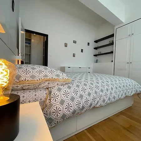 L'appartement Tomey Avec Parking *