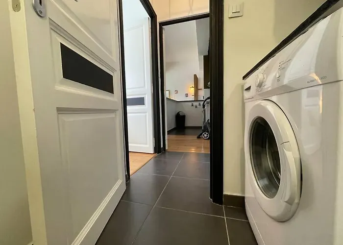 L'appartement Tomey Avec Parking Carcassonne